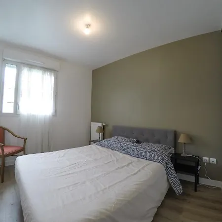Explore Versailles And Paris A Brand New Apt65m & Pk Apartment Velizy-Villacoublay